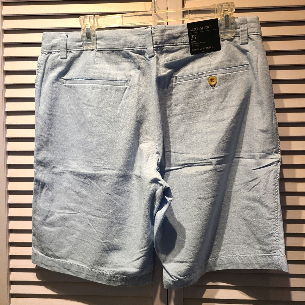 Banana Republic Mens Linen Blend Shorts. Size 33 Color Light Blue.  Lightweight - Picture 4 of 9